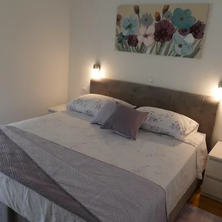 Urban With Heated Pool Apartamento *